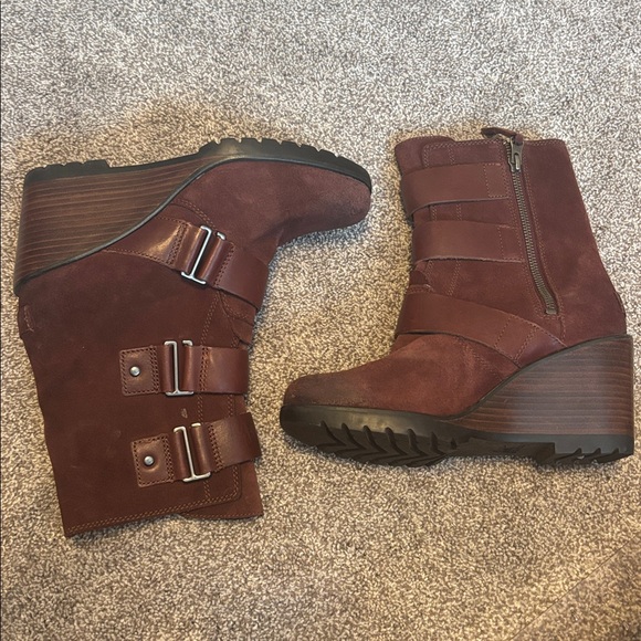 Sorrel After Hours Suede Wedge Buckle Boots - Picture 1 of 9